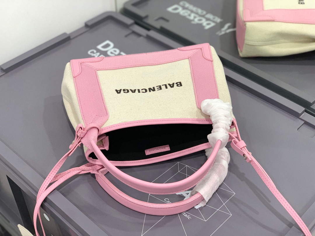 Balenciaga 390346 Women’s Navy Xs Tote Bag Pink Balenciaga 390346 Women’s Navy Xs Tote Bag Pink