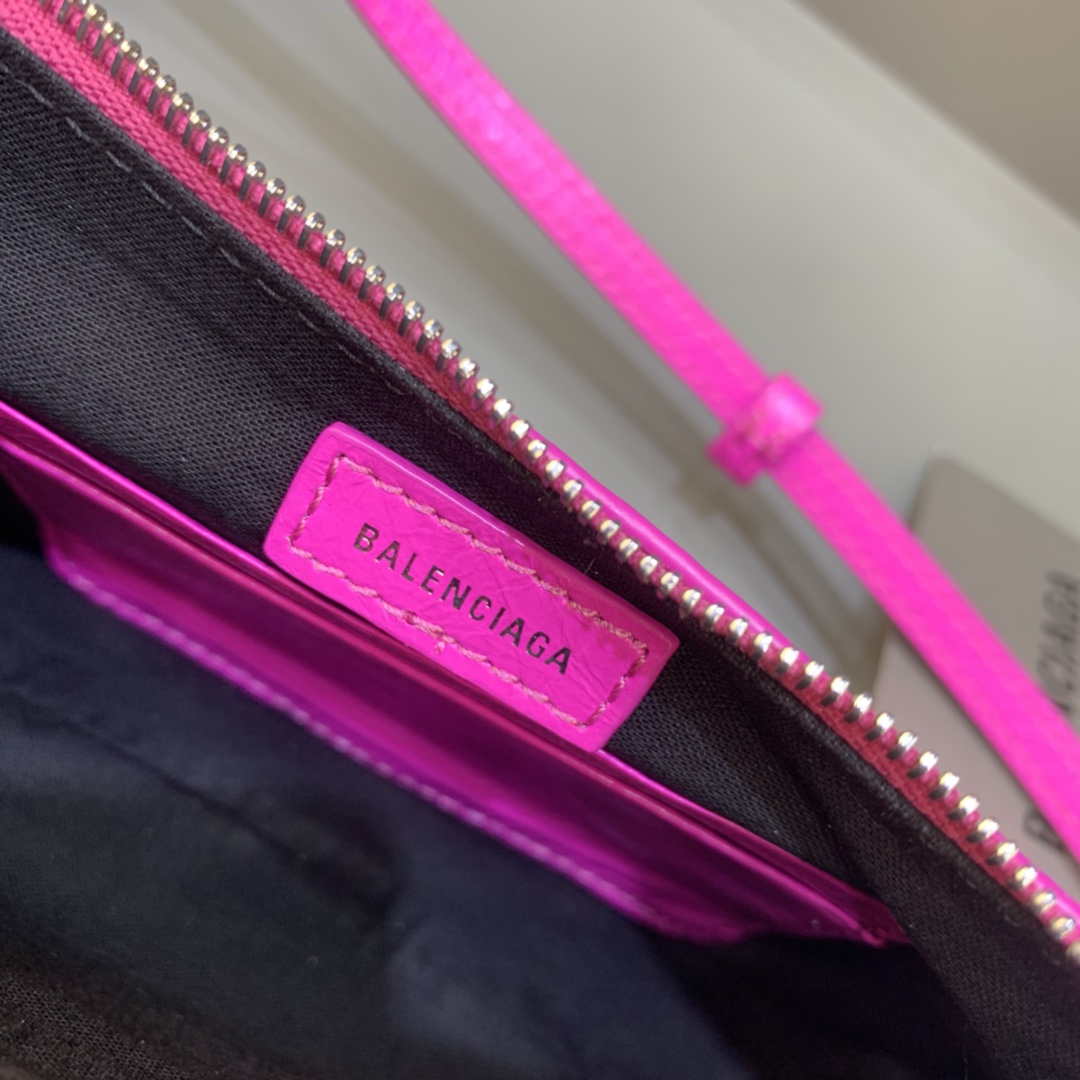 Balenciaga 6940271VG9 Le Cagole Mini Multipouch in Sky Pink Arena lambskin Balenciaga 6940271Vg9 Le Cagole Mini Multipouch In Sky Pink Arena Lambskin