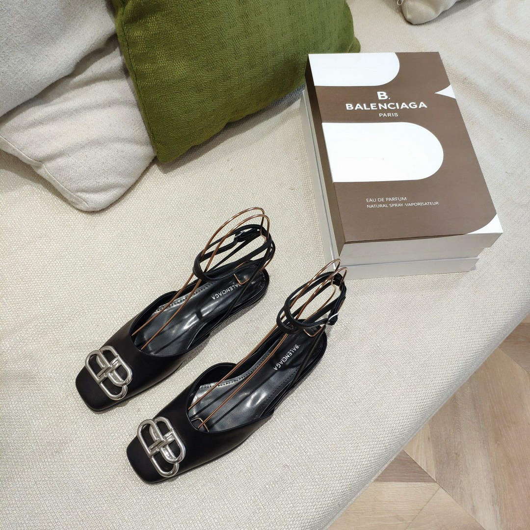 Balenciaga Women’s Shoes BB Sign Sandal B77581 Balenciaga Women’s Shoes Bb Sign Sandal B77581