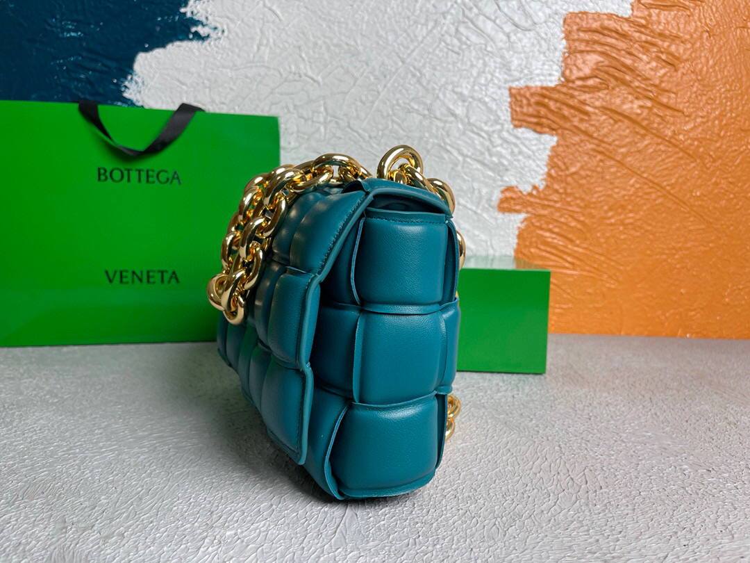 Bottega Veneta BV 20206 Chain Cassette 631421 Mallard Gold Bottega Veneta Bv 20206 Chain Cassette 631421 Mallard Gold