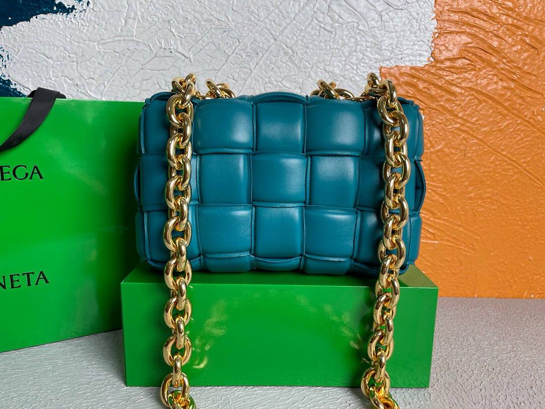 Bottega Veneta BV 20206 Chain Cassette 631421 Mallard Gold Bottega Veneta Bv 20206 Chain Cassette 631421 Mallard Gold