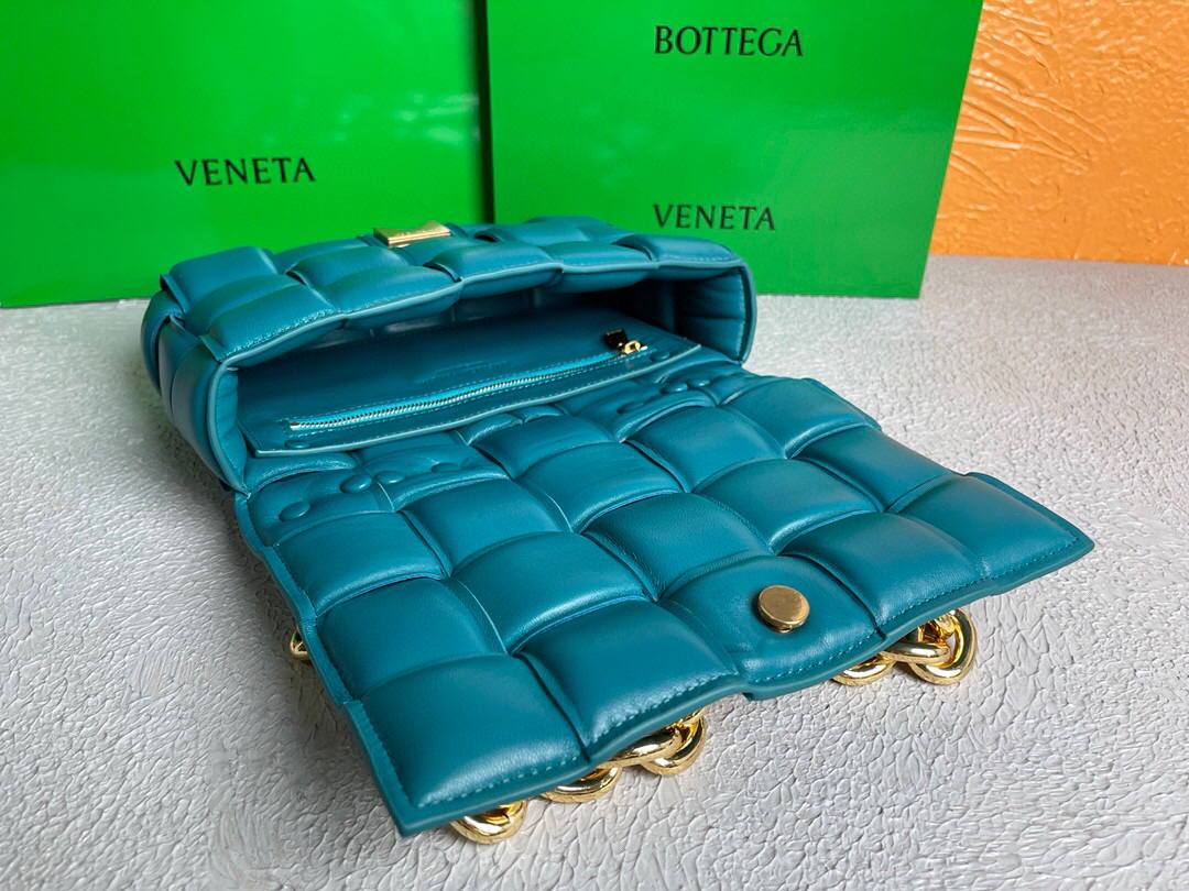 Bottega Veneta BV 20206 Chain Cassette 631421 Mallard Gold Bottega Veneta Bv 20206 Chain Cassette 631421 Mallard Gold