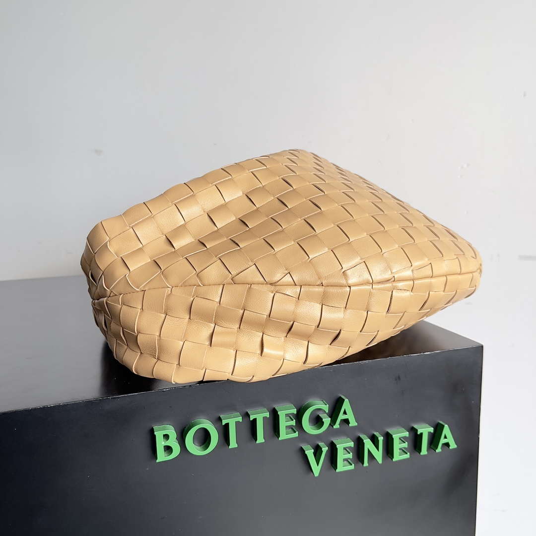 Bottega Veneta BV 600263 Medium Jodie Bag Apricot Bottega Veneta Bv 600263 Medium Jodie Bag Apricot