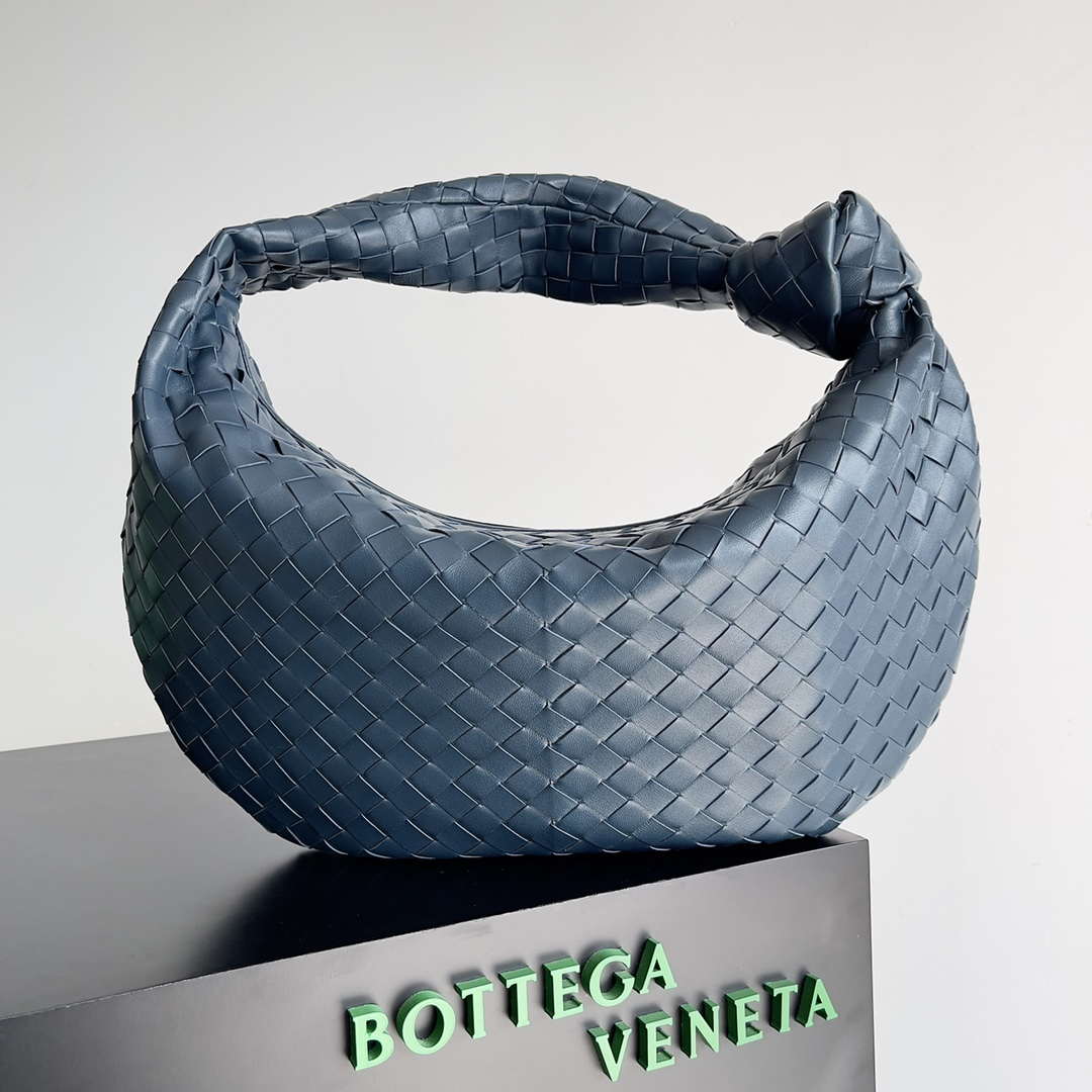 Bottega Veneta BV 600263 Medium Jodie Bag Navy Blue Bottega Veneta Bv 600263 Medium Jodie Bag Navy Blue