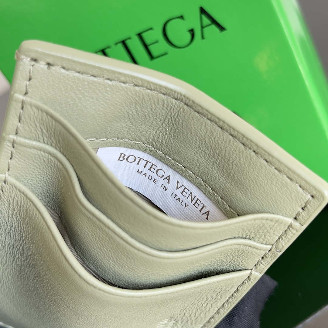 Bottega Veneta BV 649597 Cassette Credit Card Case bv70034 Bottega Veneta Bv 649597 Cassette Credit Card Case Bv70034