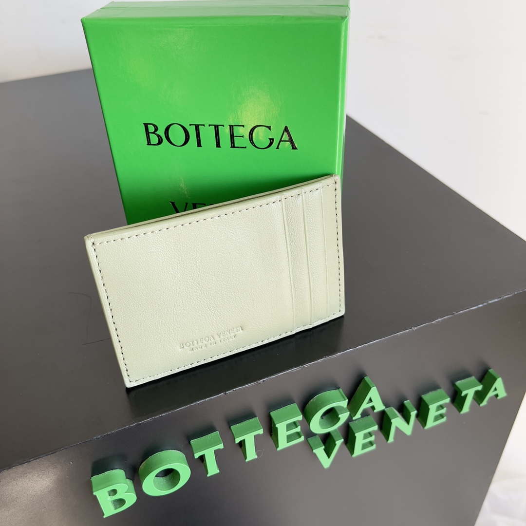 Bottega Veneta BV 649597 Cassette Credit Card Case bv70034 Bottega Veneta Bv 649597 Cassette Credit Card Case Bv70034