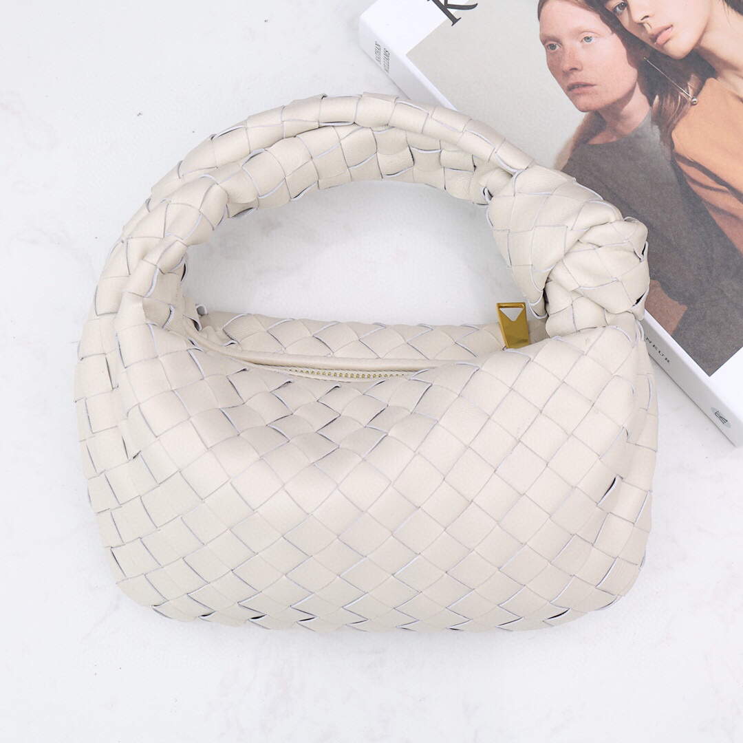 Bottega Veneta BV 651876 mini Jodie Beige Bottega Veneta Bv 651876 Mini Jodie Beige