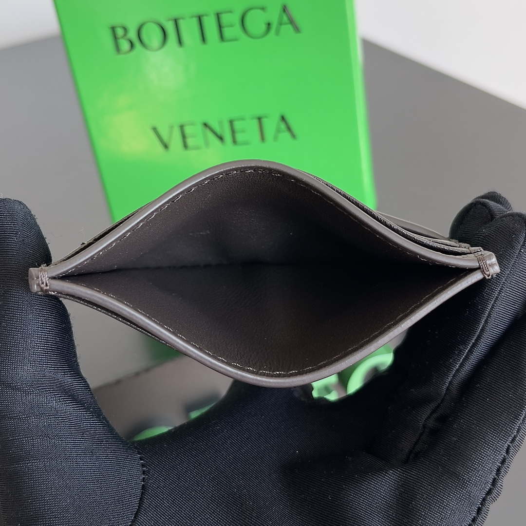 Bottega Veneta BV 743209 Intrecciato Credit Card Case bv70012 Bottega Veneta Bv 743209 Intrecciato Credit Card Case Bv70012