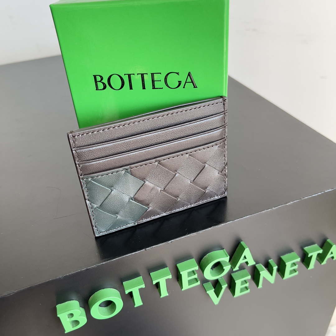 Bottega Veneta BV 743209 Intrecciato Credit Card Case bv70012 Bottega Veneta Bv 743209 Intrecciato Credit Card Case Bv70012