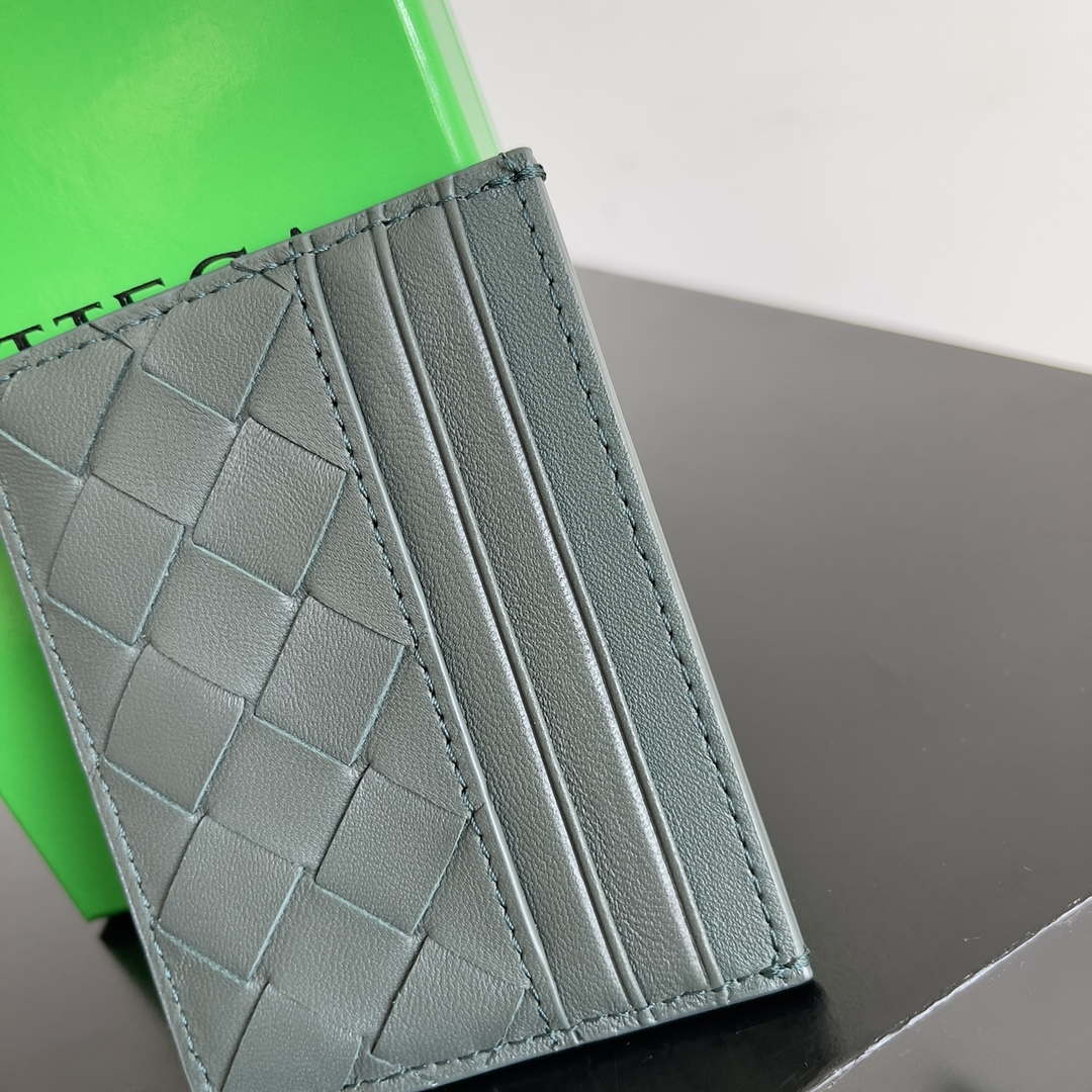 Bottega Veneta BV 743209 Intrecciato Credit Card Case bv70015 Bottega Veneta Bv 743209 Intrecciato Credit Card Case Bv70015