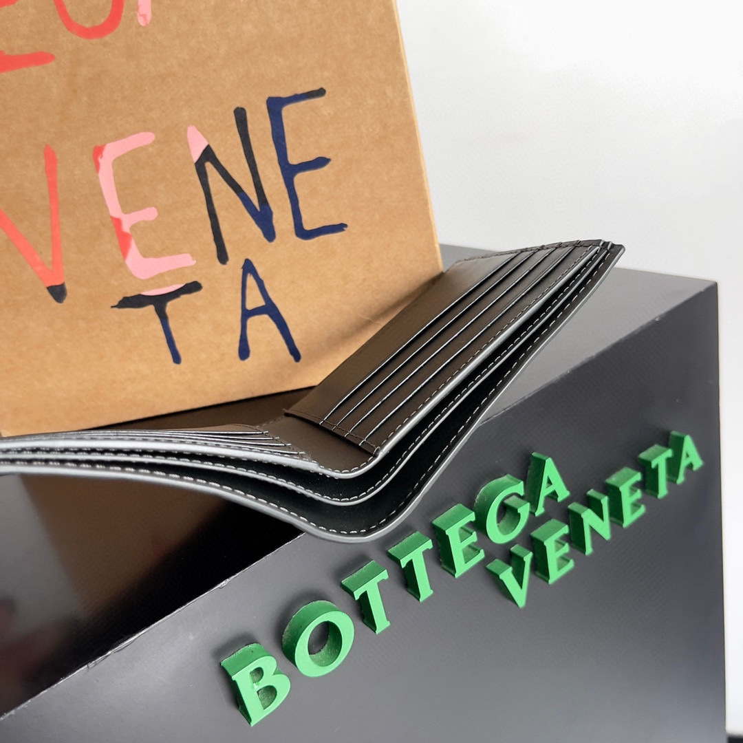 Bottega Veneta BV 743211 Intrecciato Bi-Fold Wallet BV70059 Bottega Veneta Bv 743211 Intrecciato Bi Fold Wallet Bv70059