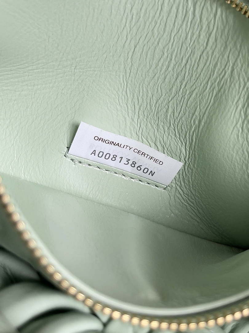 Bottega Veneta BV 785797V40T02250 Kalimero Citta Green Bottega Veneta Bv 785797V40T02250 Kalimero Citta Green
