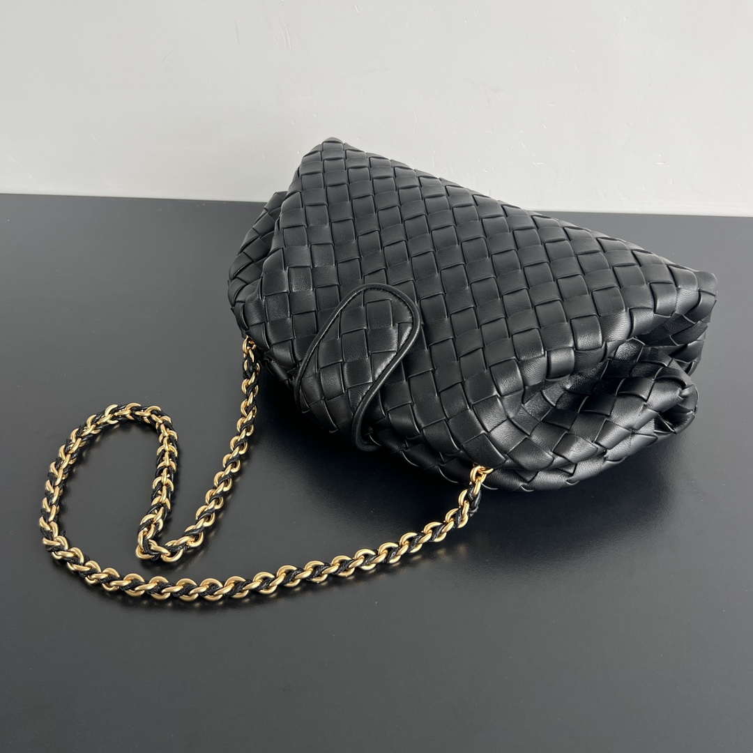 Bottega Veneta BV 785807 Lauren 1980 clutch Bag BV92010 Bottega Veneta Bv 785807 Lauren 1980 Clutch Bag Bv92010