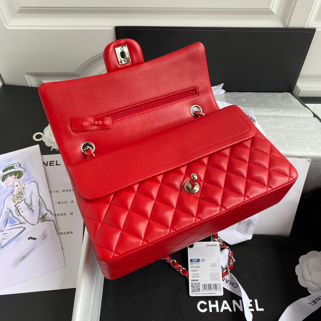 Chanel A01112 CF Quilted Classic Flap Bag in Grainy Lambskin Red