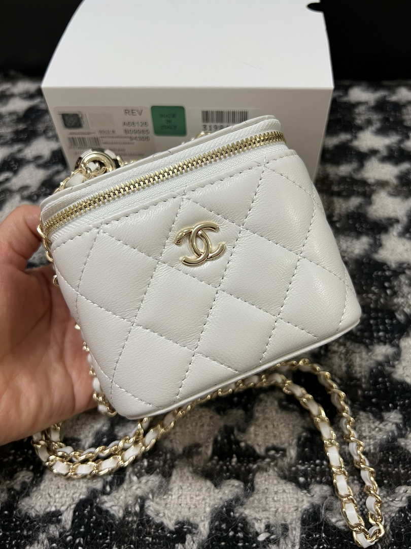 Chanel AP1447 Small Vanity With Chain Calfskin White