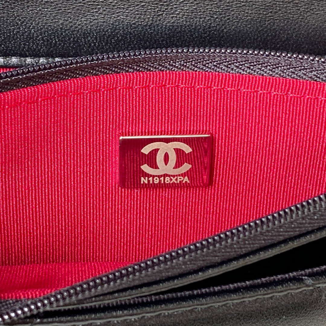 Chanel AP3267 19 Wallet on Chain Woc Shiny Lambskin Black