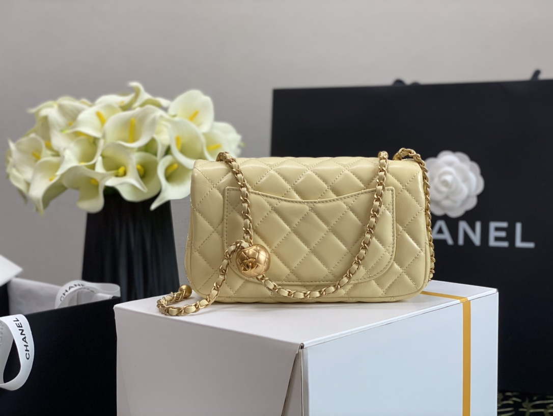 Chanel As1787 Flap Bag NA106 Shoulder Handbag B02916 Lambskin Yellow Chanel As1787 Flap Bag Na106 Shoulder Handbag B02916 Lambskin Yellow