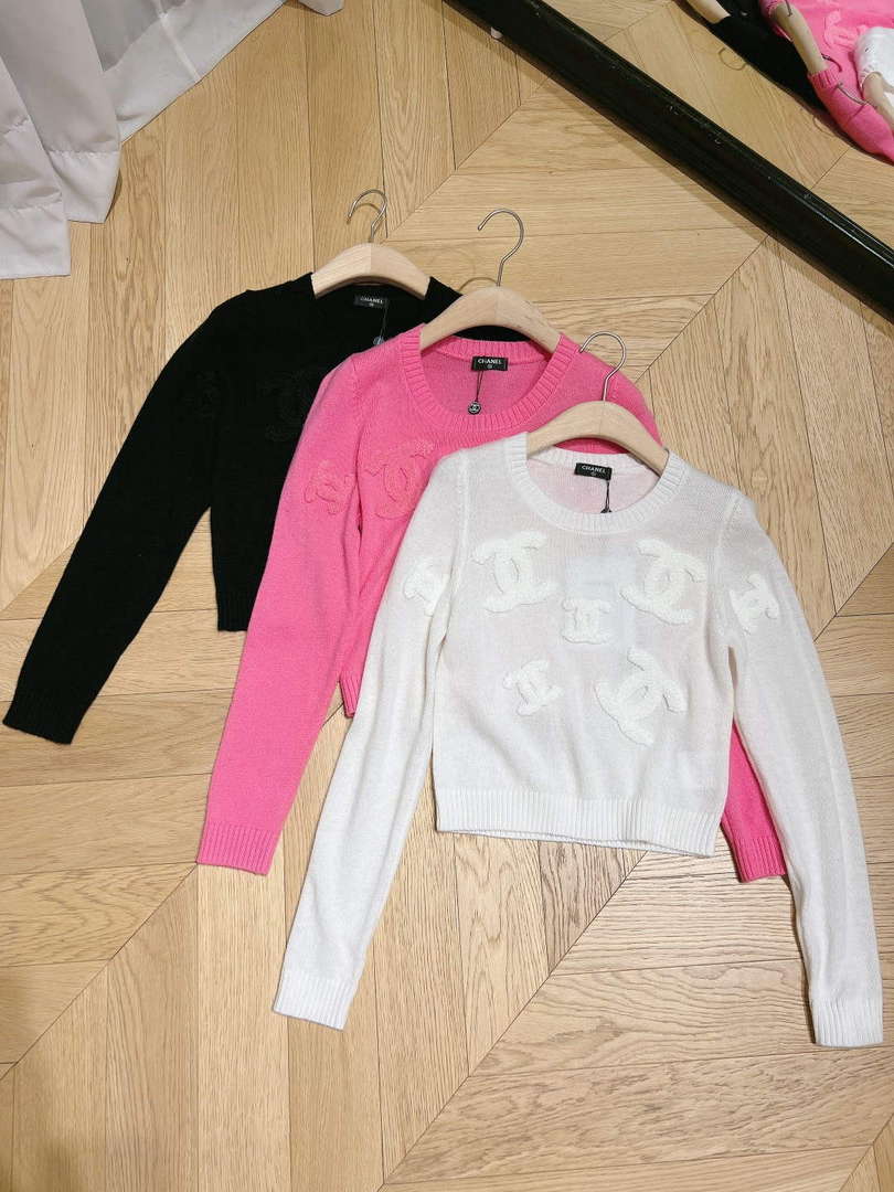 Chanel Women’s Fashion Clothing Sweater CC69137