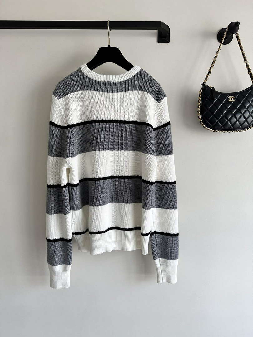 Chanel Women’s Fashion Clothing Sweater CC69156