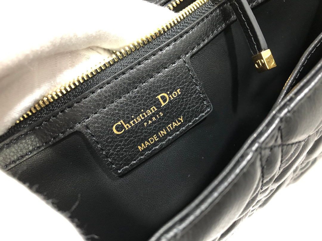 Dio rM9243 Large Caro Bag Calfskin black logo gold Dio Rm9243 Large Caro Bag Calfskin Black Logo Gold