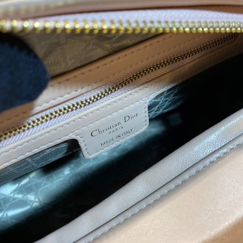 Dior M0566 Large Lady Dior Bag Beige Cannage Lambskin