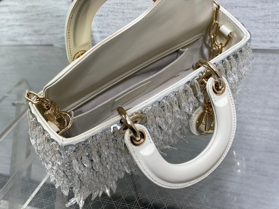 Dior M0613 Small Lady D-joy Bag Cannage Lambskin Limited Edition D-Joy Bag Black Fabric Embroidered with Glass-Bead Fringe White