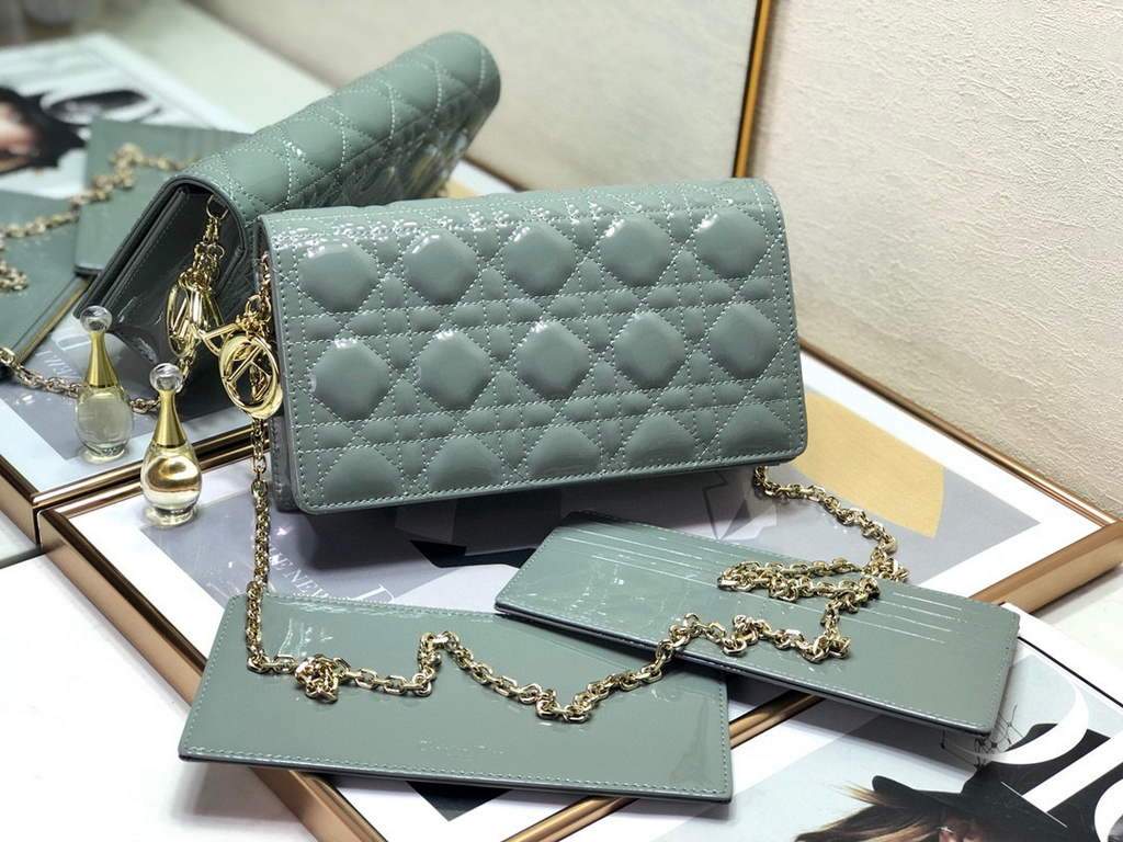 Dior S0204 Lady Dior Pouch Patent Cannage Calfskin Light Green