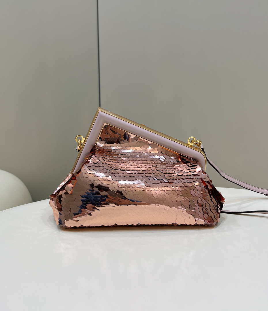 Fendi 8BP129 Fendi First Small Rose Red Gold-colored leather and sequinned bag 80066 Fendi 8Bp129 Fendi First Small Rose Red Gold Colored Leather And Sequinned Bag 80066