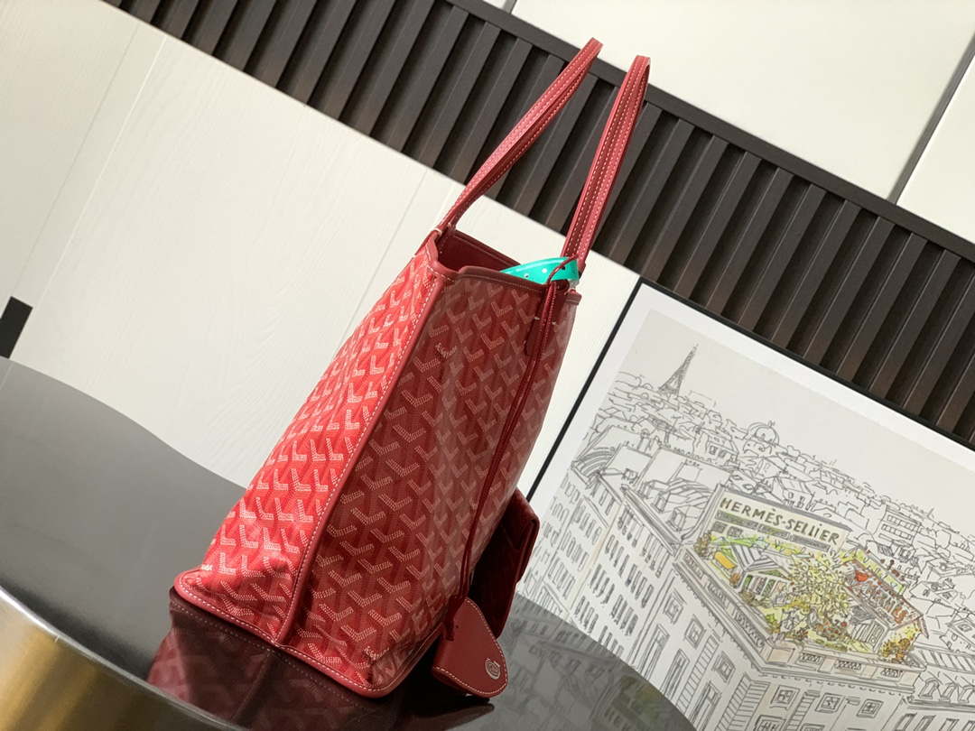 Goyard ANJOUSPMLCG03TY01P Anjou PM Bag Red