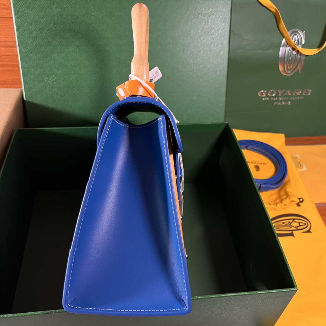 Goyard BPMLTY07CL07P Sac Saigon Pm Bag Blue