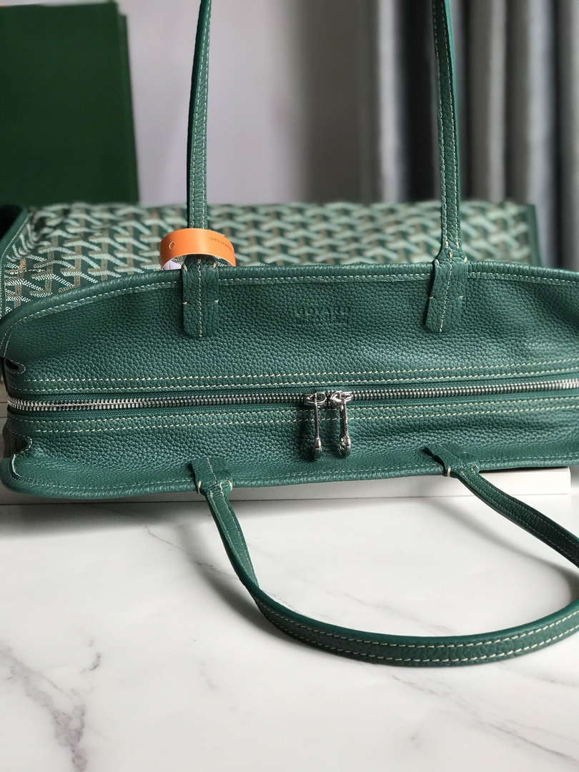 Goyard HARDY2PMLTY07CG07P Hardy PM Bag Green Goyard Hardy2Pmlty07Cg07P Hardy Pm Bag Green