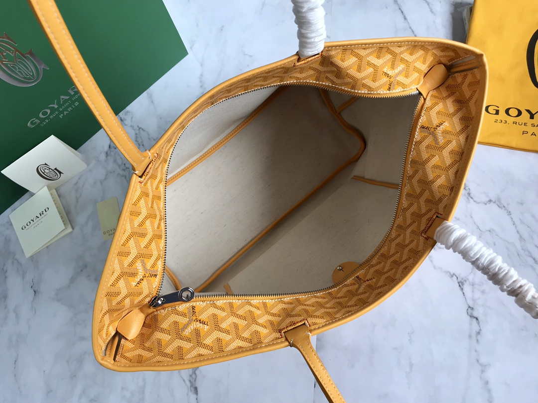 Goyard MMLTY01CL03P Artois MM Bag Yellow