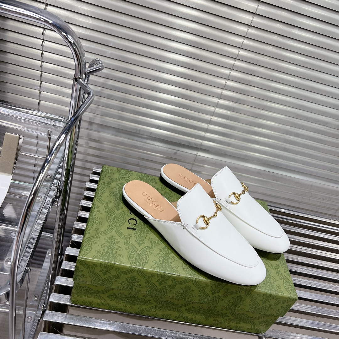 Gucci 423513 Women’s Princetown Leather Slipper G53193