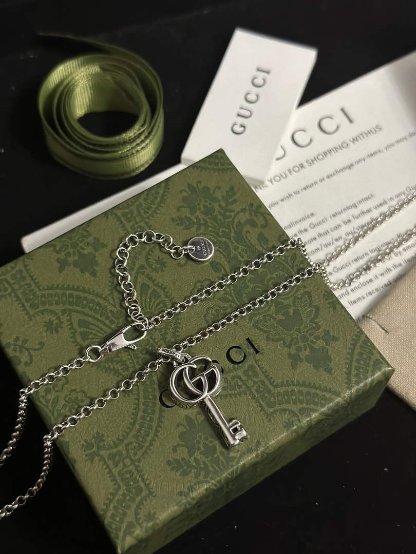 Gucci ??627757 gucci double g key necklace silver Gucci ??627757 Gucci Double G Key Necklace Silver