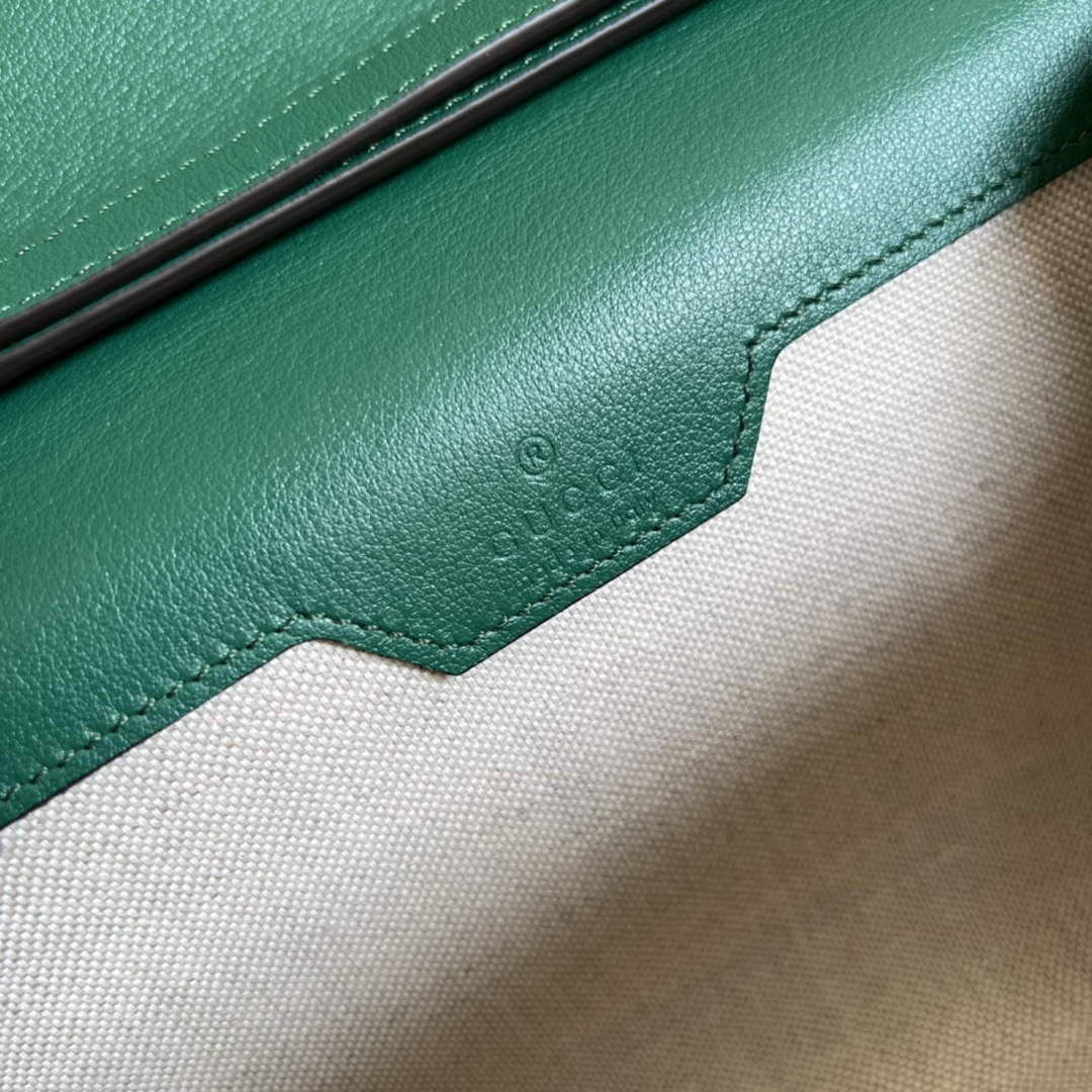Gucci 675794 Gucci Diana Small Shoulder Bag Green