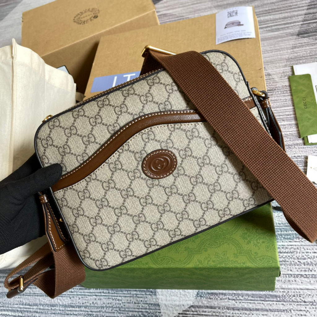 Gucci 675891 Messenger bag with jumbo GG Beige Brown