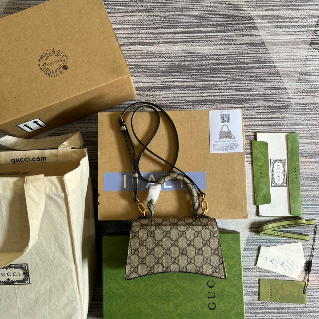 Gucci 681695 The Hacker Project Mini Hourglass bag Beige and ebony