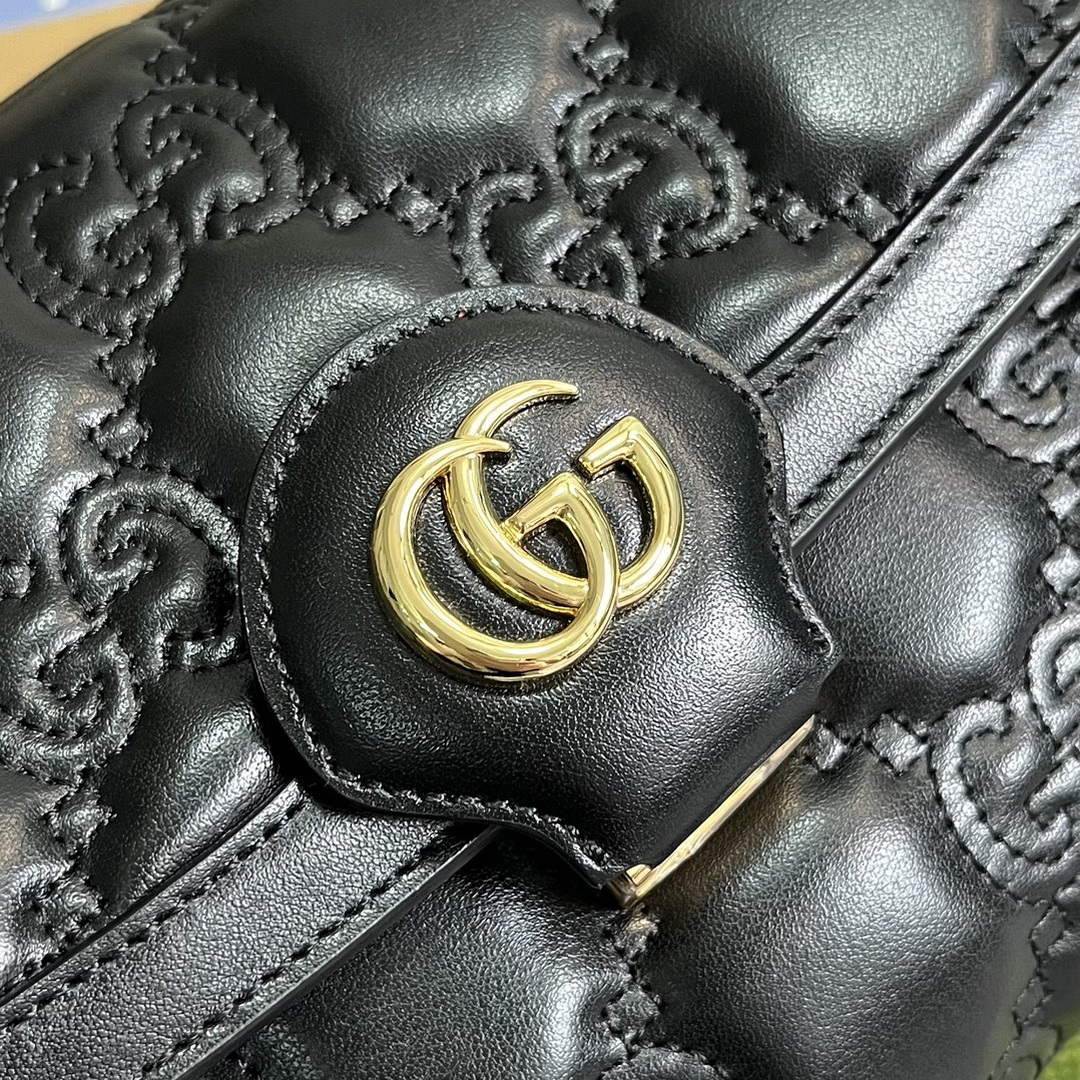 Gucci 724529 GG Matelassé Small Bag Black