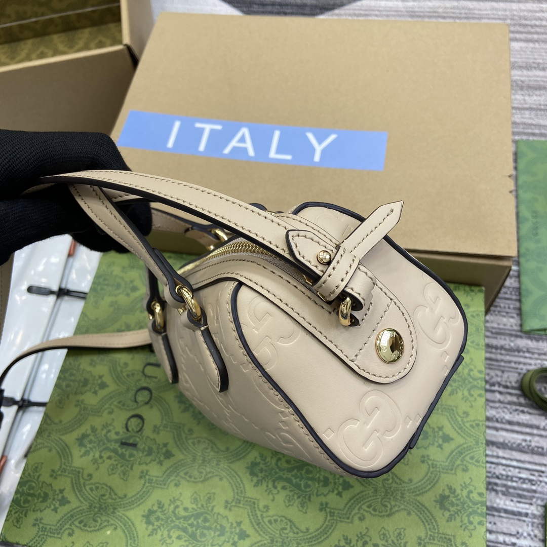 Gucci 790130 GG Super Mini Top Handle Bag Light beige