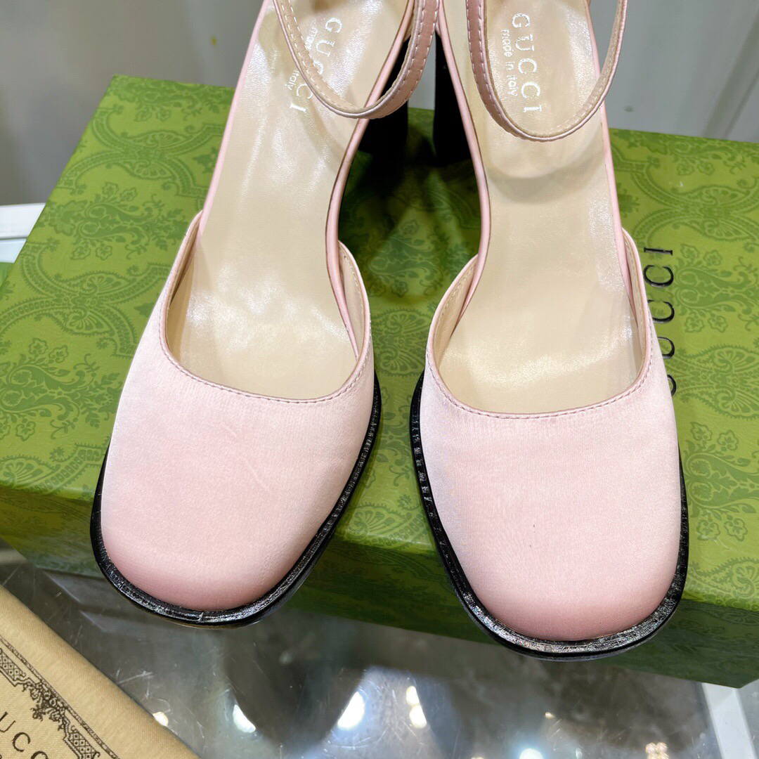 Gucci Women’s Slippers Designer Gucci Sandals Flats Shoes G81266