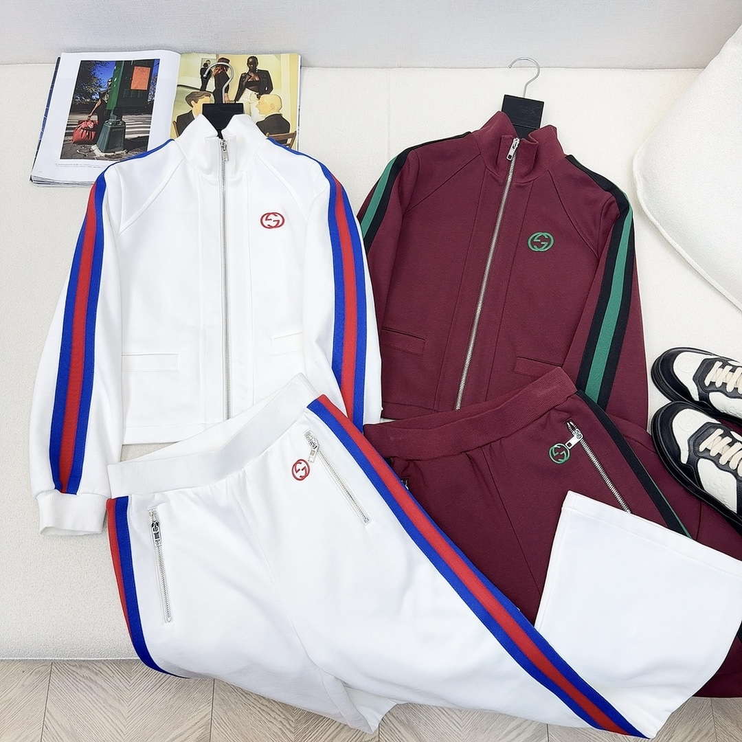Gucci Women’s Tracksuit Casual sports suit Clothing G33001