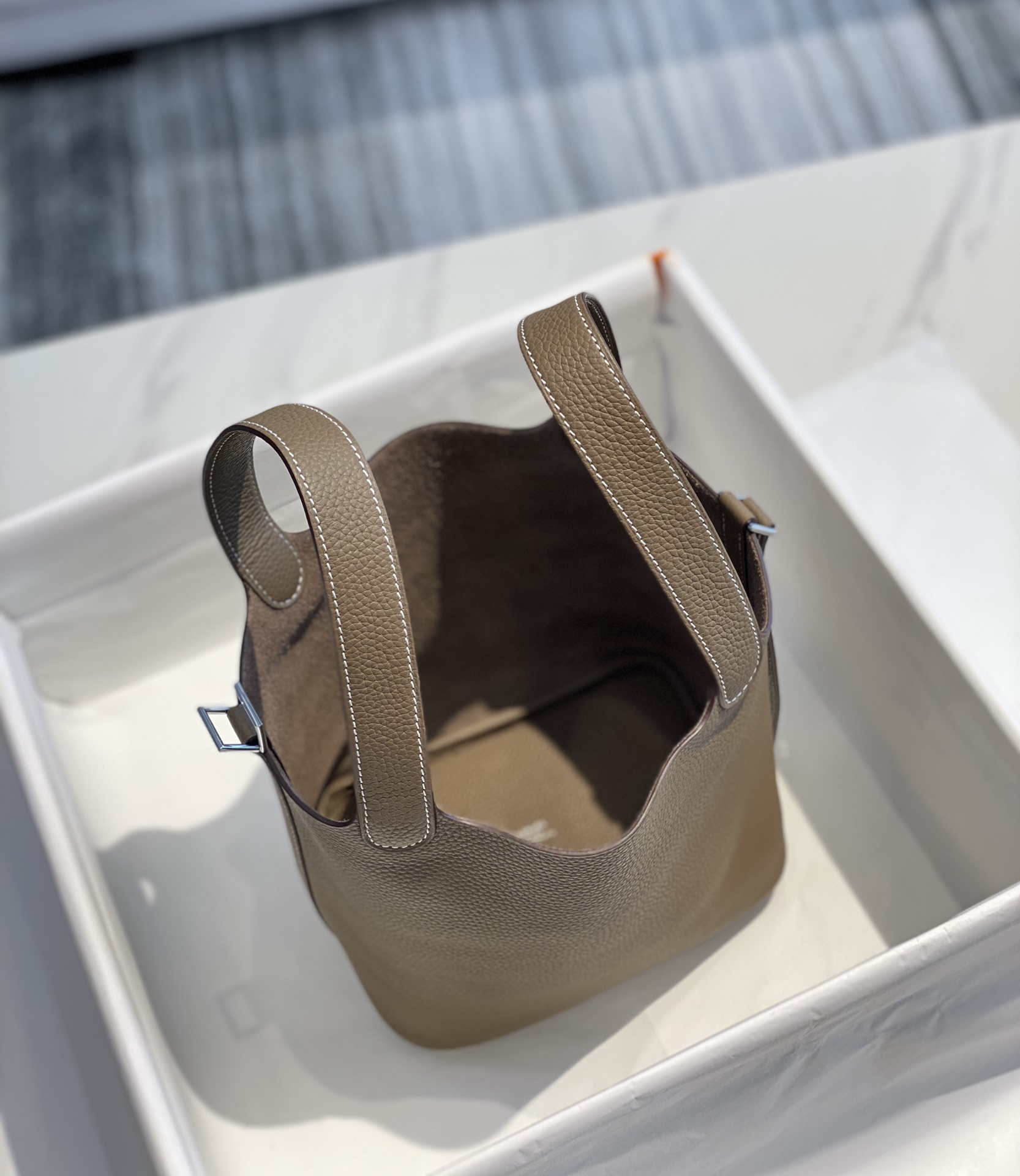 Hermes H056289 Picotin Lock 18 22 Bag H330006