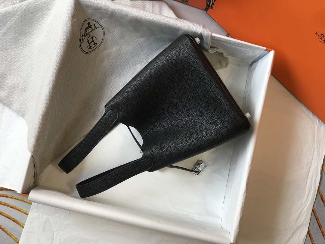 Hermes H056289 Picotin Lock 18 22 Bag H330009