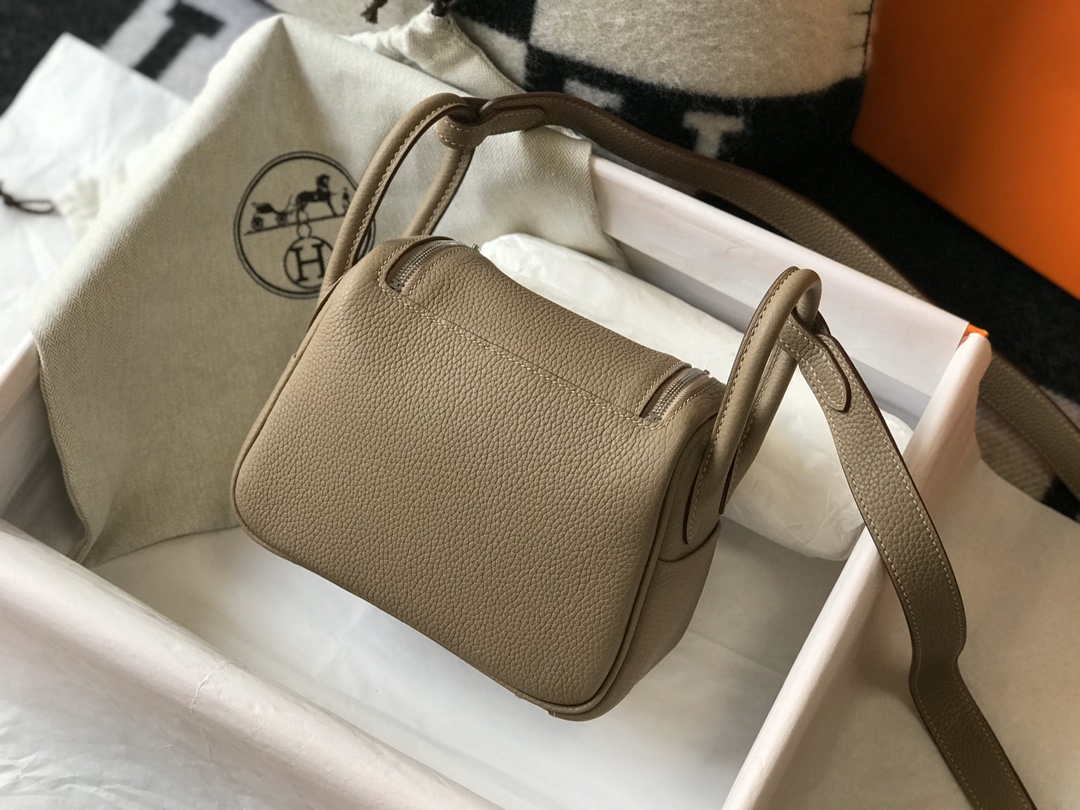 Hermes H079086CK18 Lindy Mini Bag 19cm Semi-manual H231910