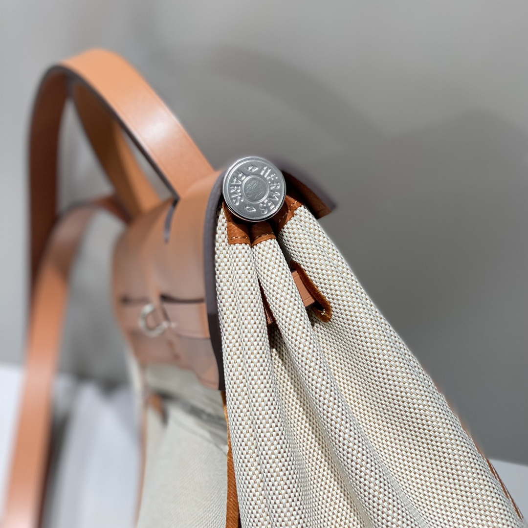 Hermes H084076CKAD Herbag Zip 31 Bag in Brown Hunter Leather and Canvas H60061