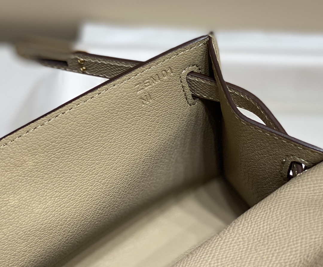 Hermes Mini Kelly Pouchette H230222 Epsom Leather Turtle Dove Grey Hermes Mini Kelly Pouchette H230222 Epsom Leather Turtle Dove Grey