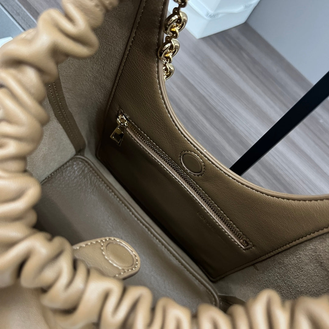 LOEWE A914NCHX01 Small Squeeze bag in nappa lambskin Oak