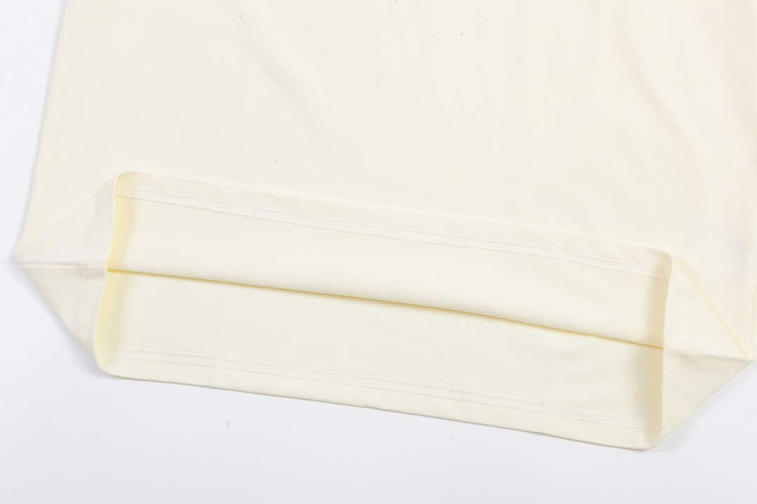 Loewe Men’s Women’s Short Sleeve T-shirt LW73203