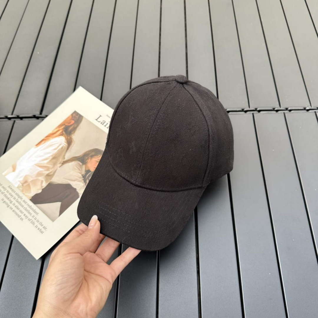 Louis Vuitton M77537 Fashion Hat Get Ready Cap L60037