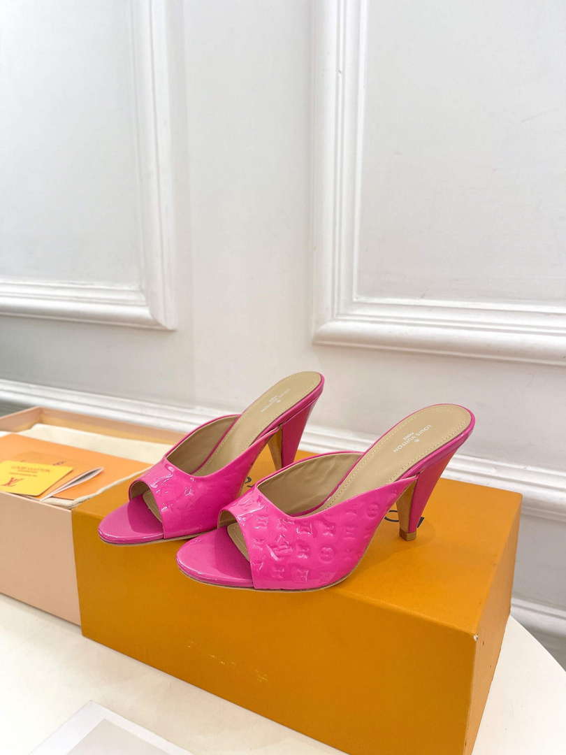 Louis Vuitton Stellar Mule Fashion Sandals L66390